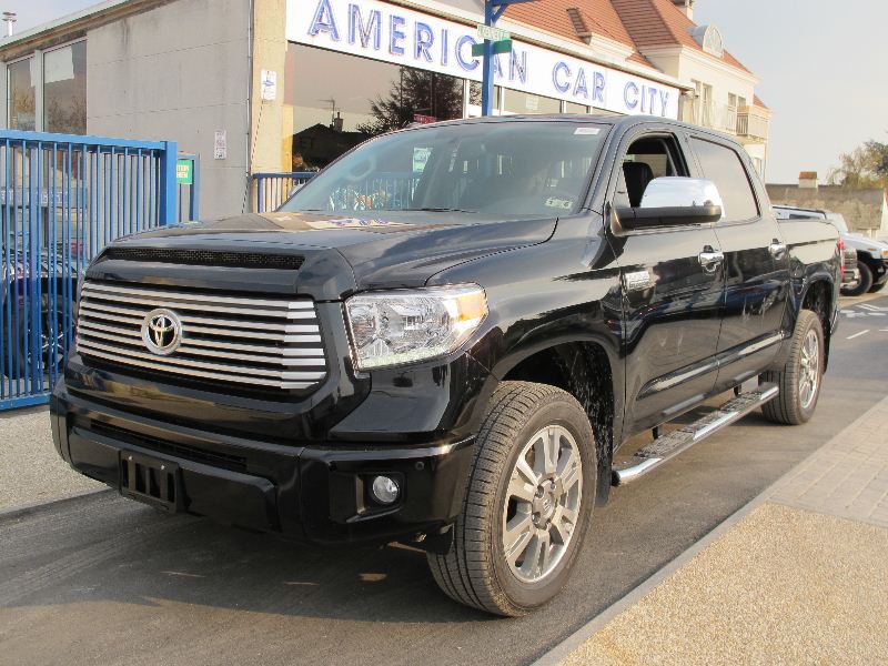 TOYOTA TUNDRA V8 5.7l crewmax platinum