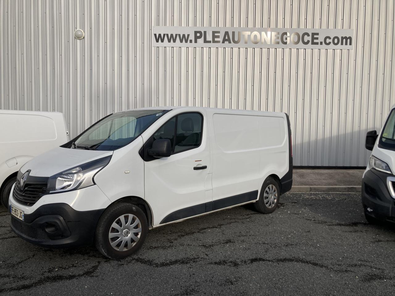 RENAULT-TRAFIC-L1H1 120 DCI GRAND CONFORT 12489 KMS
