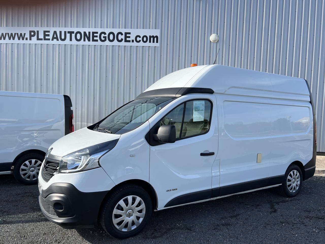 RENAULT-TRAFIC-TRAFIC L2H2 125 DCI GPS ATTEAGE CLIM