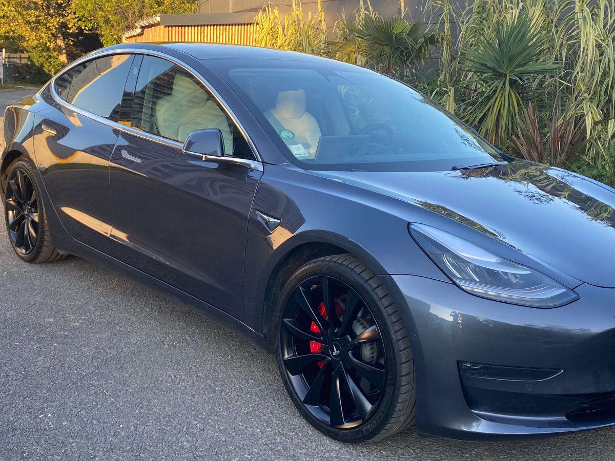 GME CARS TESLAMODEL 3VENDU PERFORMANCE GRISE Personnalisation